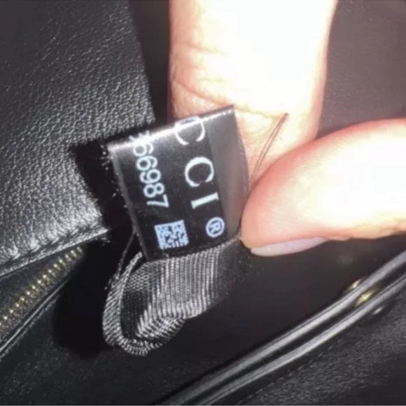 GUCCI BLONDIE leather bag with GG chain - Picture 9 of 10